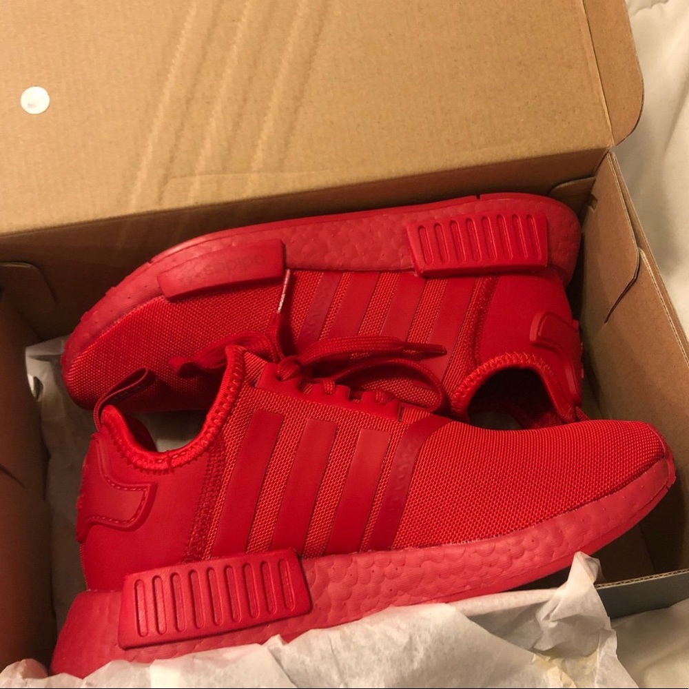 RED ADIDAS NMD